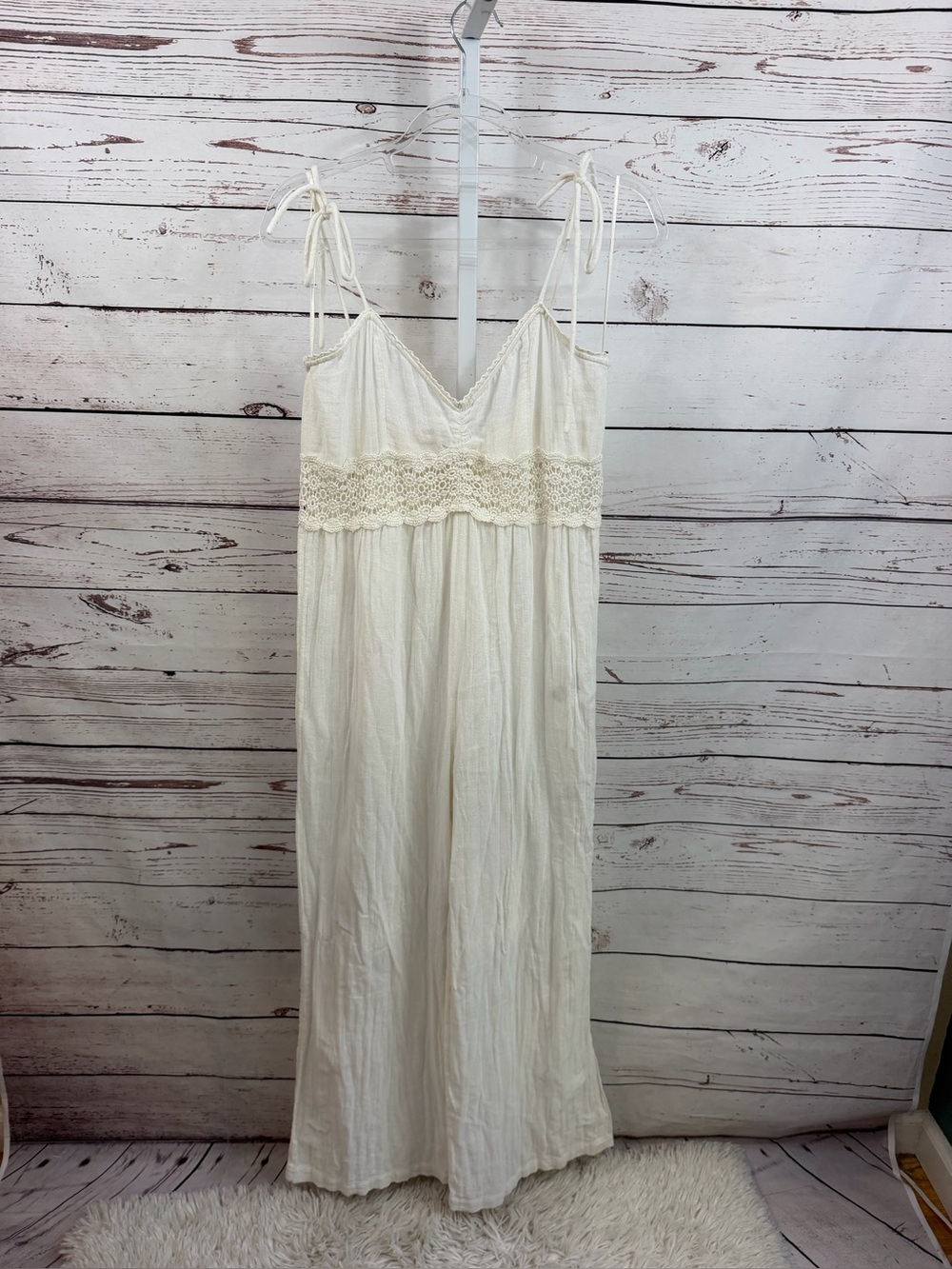 Urban Outfitters Gauze Wide Leg Jumpsuit Tie Straps Cream Color Medium